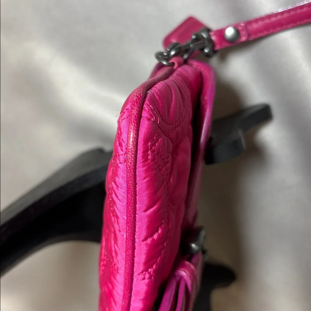 Coach Fushia Quilted Wristlet - Picture 5 of 11